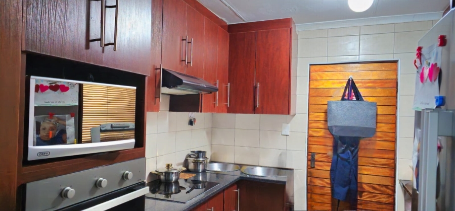 2 Bedroom Property for Sale in Mandela View Free State